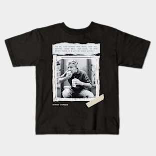anthony bourdain hope vintage Kids T-Shirt
